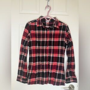 Woolrich Flannel Red and Black Plaid Button-Up Shirt- size M GUC